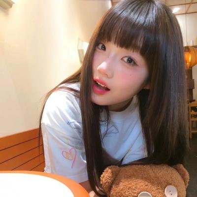 踮起脚尖靠近你